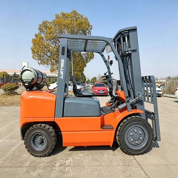 LPG Warehouse Forklift